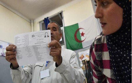 بدء فرز الأصوات في الانتخابات التشريعية في الجزائر