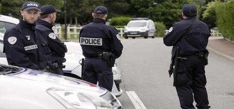 هدد الشرطة ب”سكين”.. مقتل شخص مسلح بفرنسا