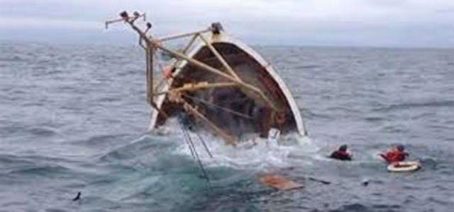 Photo of مصرع امرأتين وإنقاذ العشرات إثر غرق قارب مهاجرين