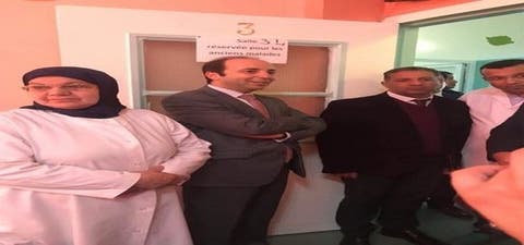 وزير الصحة يزور مستشفى طنجة لتفقد مصابة بترت ساقيها