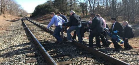 قتيل بحادث قطار استقله أعضاء بالكونغرس