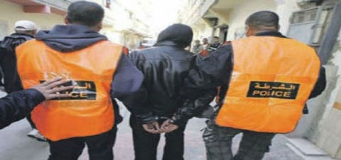 تارودانت: شرطة أولاد تايمة تلقي القبض على “الدجاجة” وآخرين
