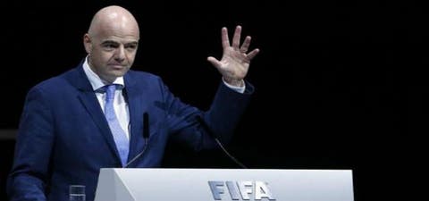 الفيفا يحسم الجدل حول مونديال 2022 في قطر