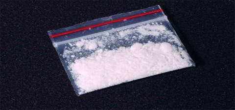 العثور على أسلحة بيضاء وكوكايين خلال توقيف ثلاثة أشخاص بطنجة