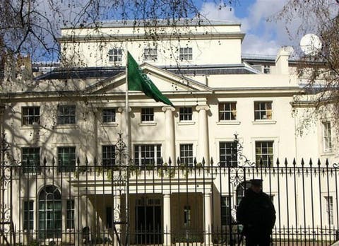 السفارة السعودية بلندن تحذر رعاياها بسبب منشورات مسيئة