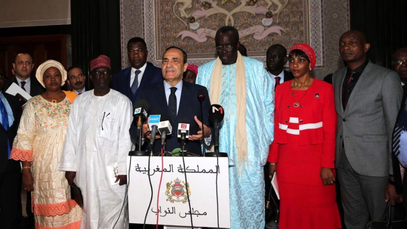 Photo of برلمان “سيدياو” يدعم طلب المغرب في الإنضمام إلى المجموعة