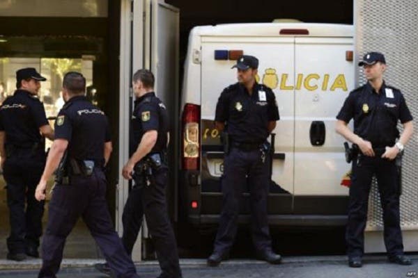 Photo of إسبانيا.. اعتقال 10 جزائريين تورطوا في اغتصاب قاصرات