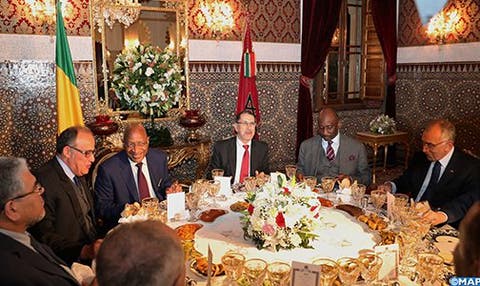 الملك يقيم مأدبة عشاء على شرف الوزير الأول المالي