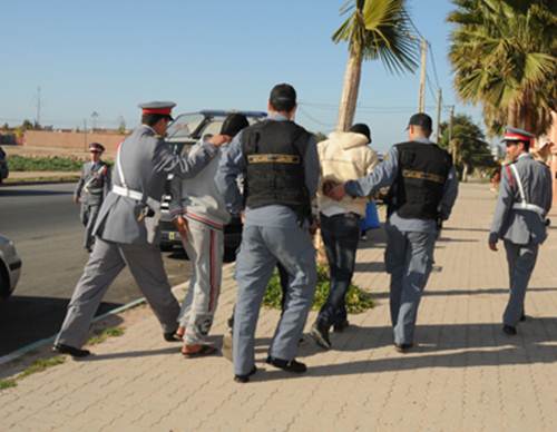Photo of درك سيدي بوزيد يشل نشاط عصابة إجرامية تخصصت في سرقة ل”ONCF”