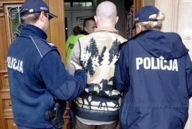Photo of بولونيا.. اعتقال وزير العدل و أربعة أشخاص بتهمة الفساد المالي