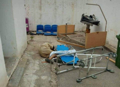 رشاوي وإستهتار بأرواح المواطنين داخل مستشفى سانية الرمل