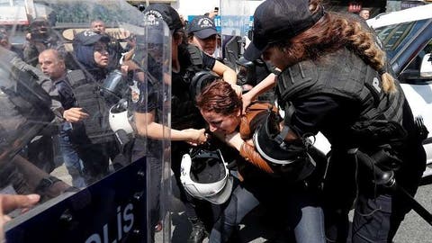 اعتقال أكثر من 80 شخصا في إسطنبول خلال “عيد العمال”