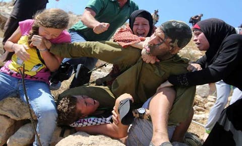 الجيش الإسرائيلي يعتقل شقيق عهد التميمي
