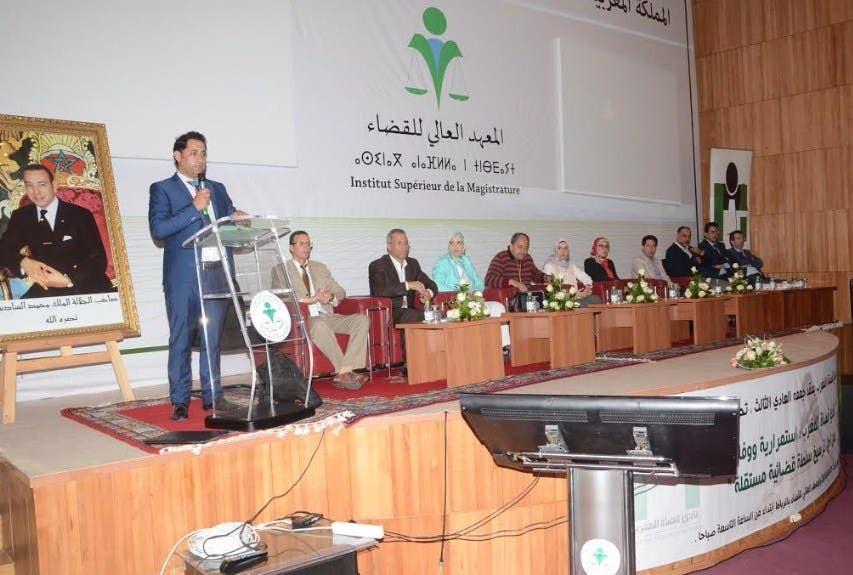 Photo of نادي قضاة المغرب ينبه المجلس الأعلى للسلطة القضائية لأخطائه