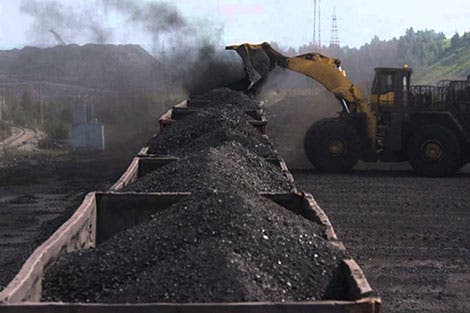 جرادة.. تسليم رخص إستثنائية لاستغلال الفحم الحجري