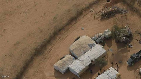 تقرير: الجزائر تتخلى عن 13 ألف مهاجر في الصحراء