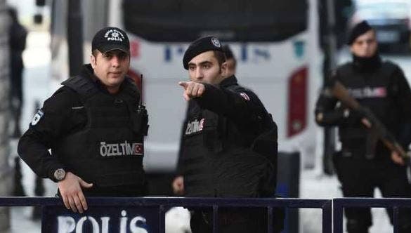 Photo of الشرطة التركية: اعتقال عشرات “الدواعش” بينهم أجانب