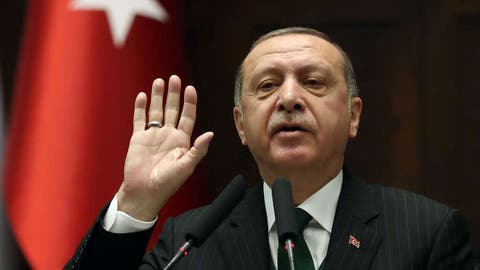 أردوغان يَصفُ المُعَلقين بسلبية على انهيار العملة ب”الارهابيين الاقتصاديين”