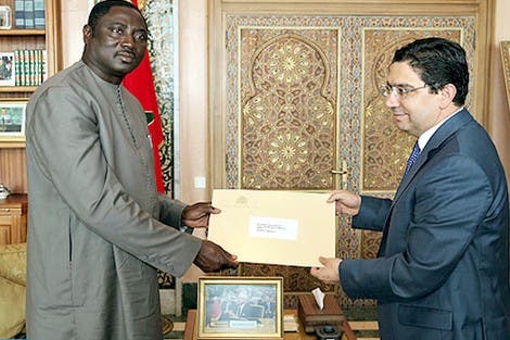 بوريطة يتسلم رسالة من الرئيس الغامبي الى الملك محمد السادس
