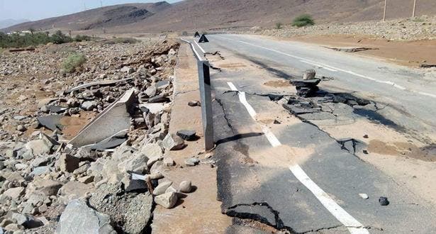 Photo of هذه حيثيات الأضرار المسجلة على الطريق الوطنية بين زاكورة وورزازات
