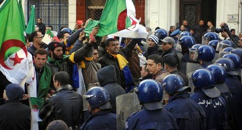 حزب جزائري يندد بالقمع العنيف للمظاهرات السلمية بالبلاد