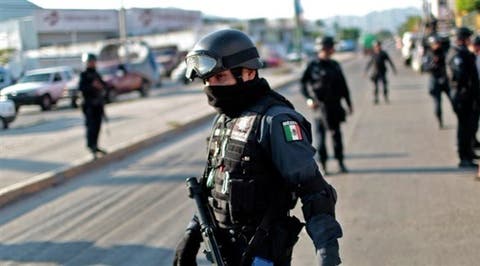 مقتل ثلاثة أشخاص وإصابة 7 آخرين في هجوم مسلح بالمكسيك