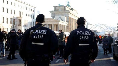 الشرطة الألمانية تعتقل سوريا وتتهمه بالتخطط لمهاجمة إسرائيل