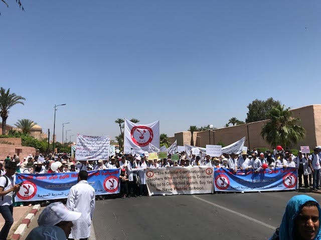 Photo of مسيرة احتجاجية للاساتذة المتعاقدين بمدينة مراكش
