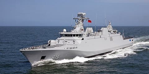 البحرية الملكية تنقذ 140 مرشحا للهجرة السرية بعرض البحر الأبيض المتوسط