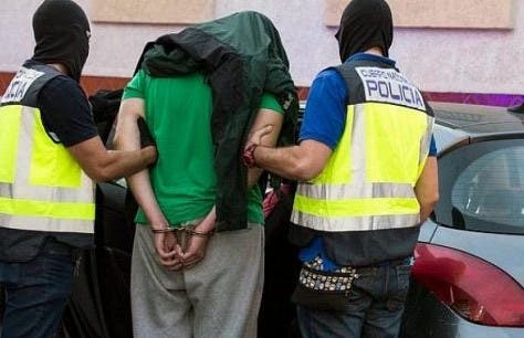 اسبانيا : اعتقال زوجان مغربيان يستغلان بناتهما في الدعارة