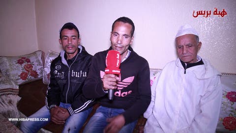 مغاربة يطالبون بمكافأة الشخصين الذين بلغا عن “إرهابيي امليل” ويؤكدون:”هادو اللي يستحقو وسام”