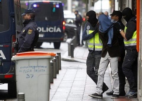 إسبانيا .. اعتقال مغربي يشتبه في انتمائه لمنظمة إرهابية