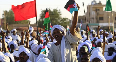 الحكومة السودانية: سقوط 19 قتيلا في الاحتجاجات على غلاء الأسعار