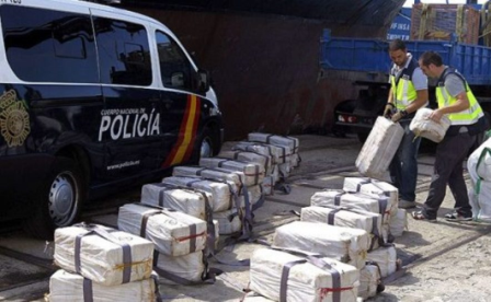 إسبانيا.. تفكيك شبكة إجرامية دولية تنشط في تهريب والاتجار في المخدرات