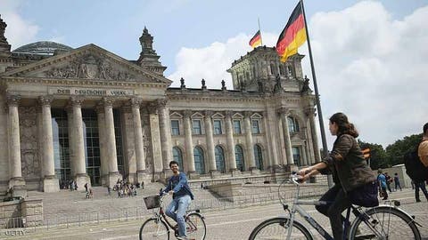 رسميا.. ألمانيا تعترف بـ”الجنس الثالث”