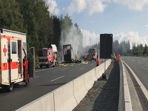 مقتل 3 أشخاص في حريق بحافلة ركاب وسط روسيا