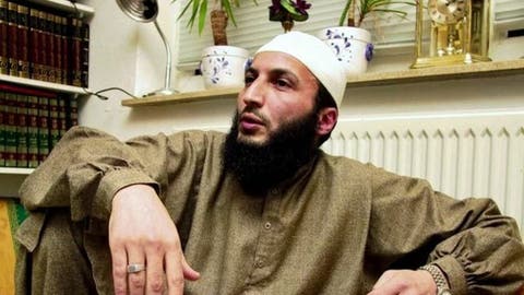 ترحيل مواطن مغربي من الدانمارك محكوم بدعم “الإرهاب”