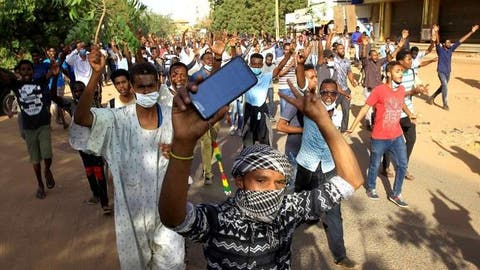 احتجاجات السودان .. الشرطة تعلن مقتل 3 مواطنين