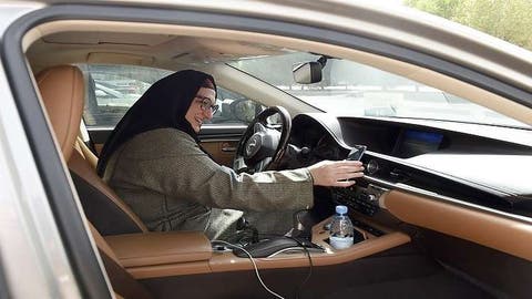 السعودية .. 40 ألف امرأة حصلن على رخصة سياقة