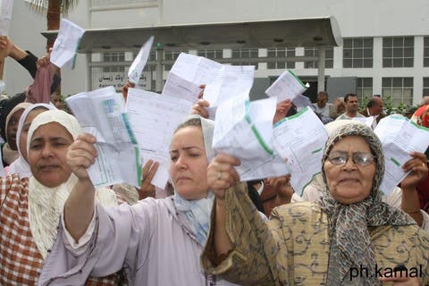 “ضحايا ليديك” من عمالها و متقاعديها يعلقون إضرابهم في انتظار الحوار