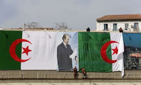 الجزائر: تذبذب في الانترنت وانتشار أمني تحسبا لمظاهرات ضد الولاية الخامسة