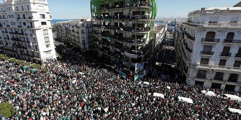القناة الثانية 2M تلغي حلقة من برنامج حول الاحتجاجات في الجزائر