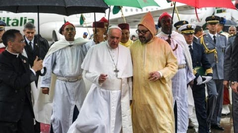 البابا يدعو مسيحيي المغرب إلى الامتناع عن أية أنشطة تبشيرية