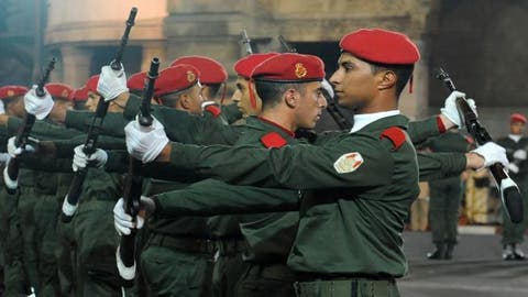 الجيش المغربي ينفذ أضخم مناورات عسكرية قرب حدود الجزائر