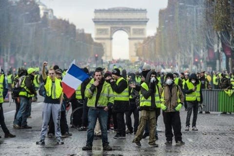 مواجهات بين الشرطة و“السترات الصفراء“ في باريس