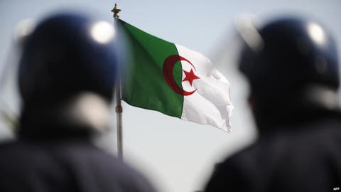 الشرطة الجزائرية تعلن توقيف مجموعة إرهابية خططت لاستهداف المتظاهرين