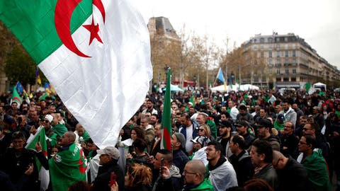 مظاهرات في مدن جزائرية احتجاجا على تعيين بن صالح رئيسا مؤقتا