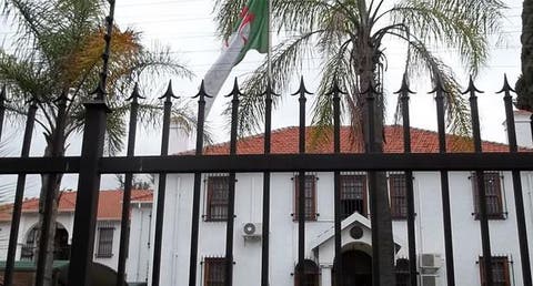 استدعاء السفير الجزائري بعد “فضيحة” في جنوب إفريقيا