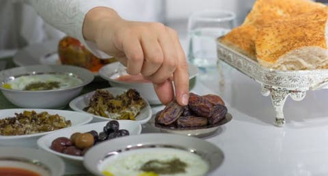 منظمة الصحة العالمية تقدم نصائح لسحور مثالي في رمضان
