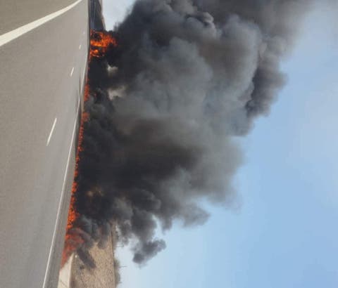 إندلاع النيران في شاحنة على الطريق السيار بمنطقة شيشاوة